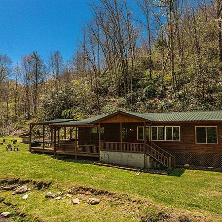 Waterfall Hideaway Bryson City Exterior foto