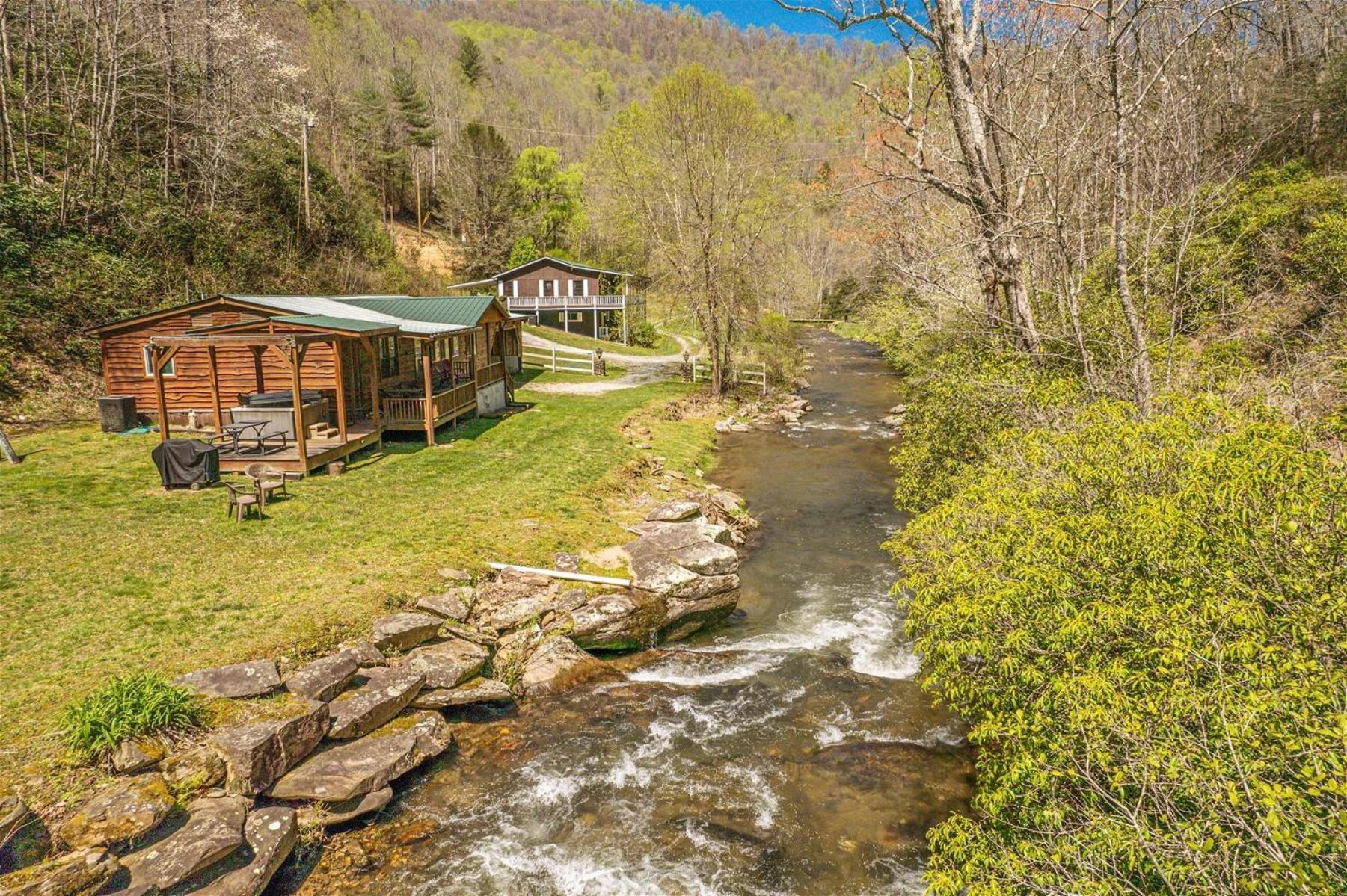 Waterfall Hideaway Bryson City Exterior foto